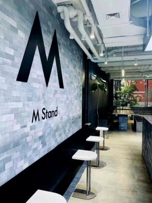 m stand 什么牌子？国外工业风门店设计