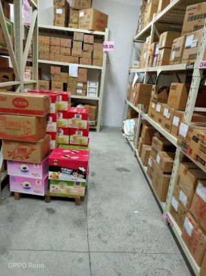 为什么食品企业仓库中存放的物品要有一定的离地空间?食品仓库设计图片