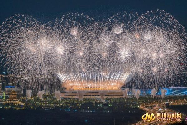 大运会开幕式烟花秀直播时间？开幕式的设计