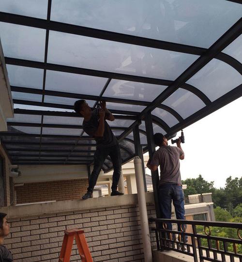 顶楼搭建雨棚申请流程？（顶楼帆布雨棚设计）